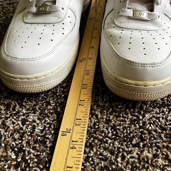 Nike White Athletic Shoes for Men - Picture 2 of 8